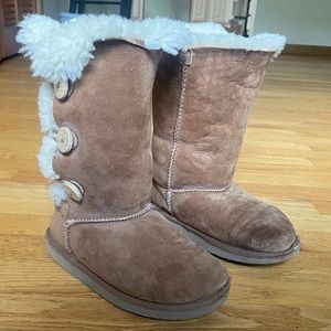 UGG Boots - Youth Size 1